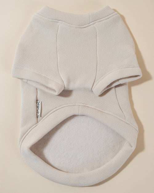Lil’ Lover dog sweatshirt, stylish and comfortable for your dog’s casual outings.