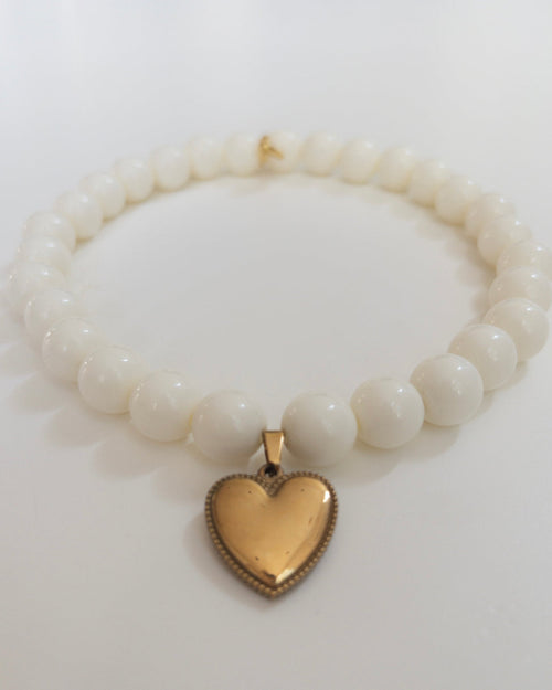 Polished Pup ivory beaded dog necklace, classic and elegant dog jewelry