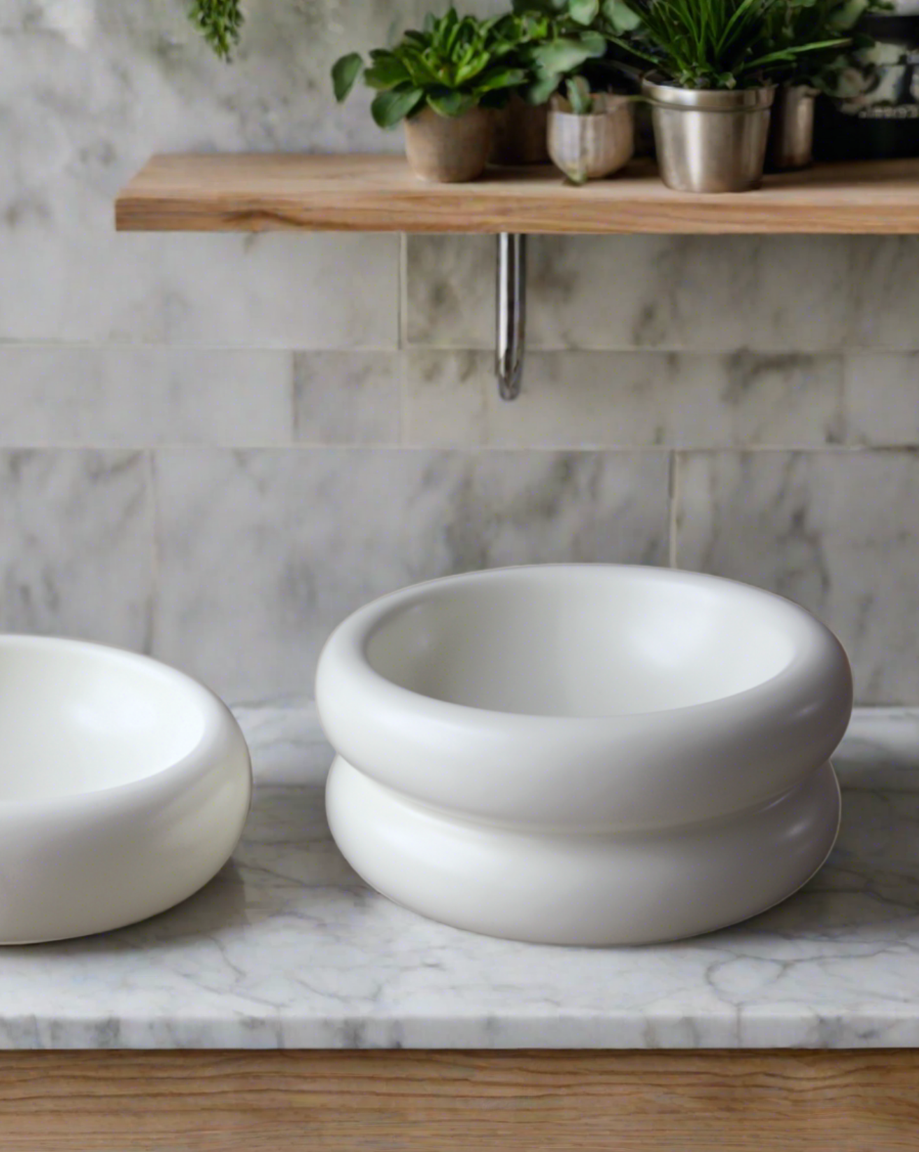 The Modern Muse Tall Pet Bowl is crafted from quality ceramic, which is both chic and practical. Home decor friendly, this bowl can be paired with the Modern Muse Low Pet Bowl for the perfect bowl combo.