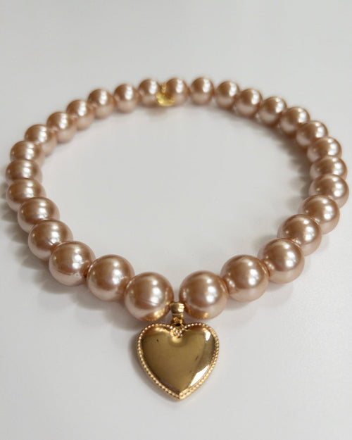 Polished Pup champagne pearl dog necklace, luxurious and stylish pet accessory