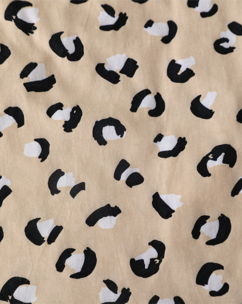 Lightweight dog t-shirt with on-trend wild style