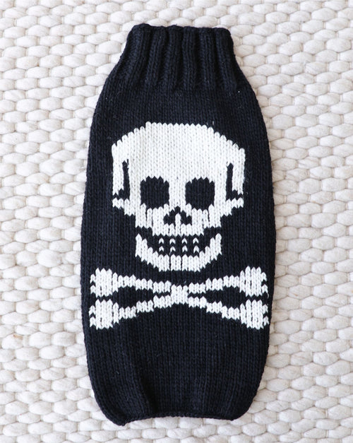 Stylish grey dog sweater with playful “No Bones About It” design for small dogs.