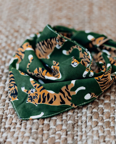 El Tigre Green Print Bandana Image