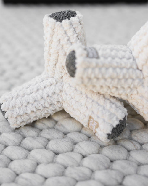 Colby Crinkle Toy in Ivory Image