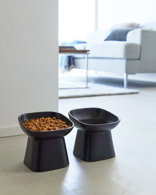 Café Canine Black Tilted Dog Bowl