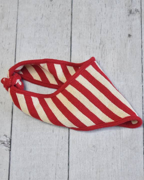 Soft knit dog bandana, ideal for festive and winter outfits.