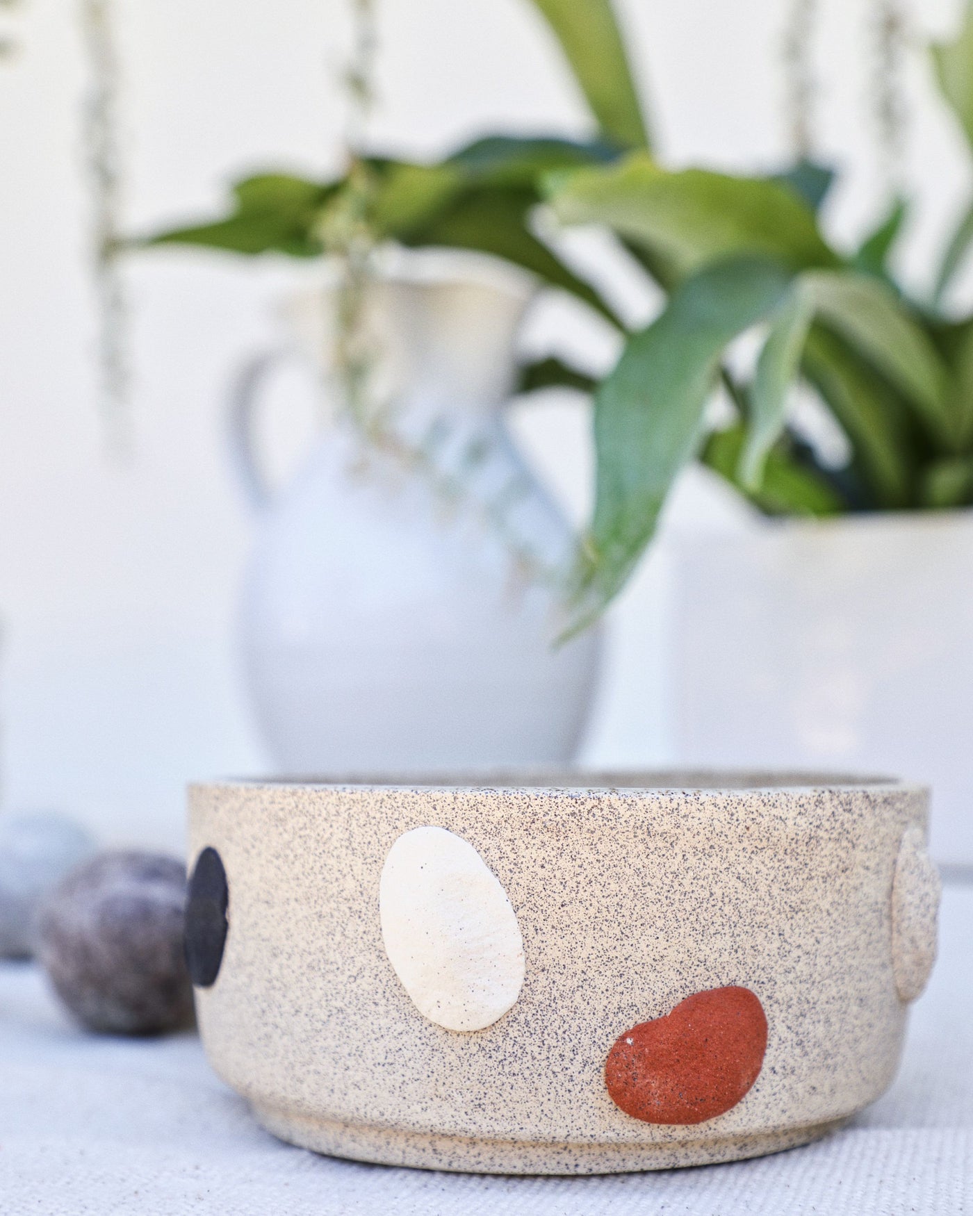 Laurel Canyon Stone Handmade Dog Bowl