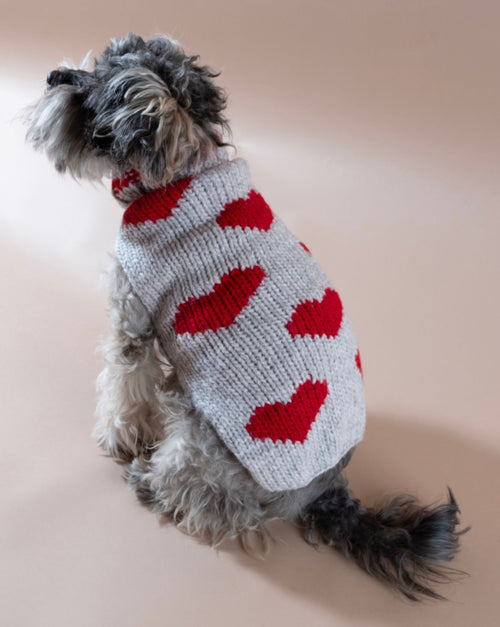 Stylish red heart-print sweater, perfect for dogs like Cocker Spaniels and Shih Tzus
