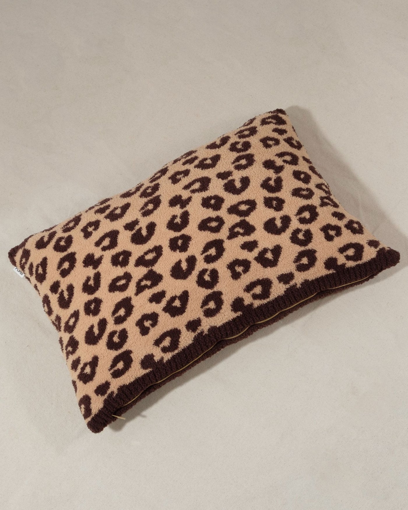 Snuggle Knit Tan Leopard Dog Bed Image