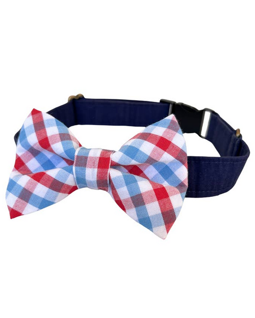 Americana Dog Bow Tie - Show off your patriotism with this stylish and fun bow tie for your dog.
