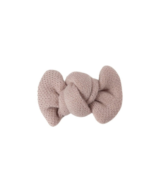 Cute pink hair bow for dogs, an essential accessory for your pup’s daily style