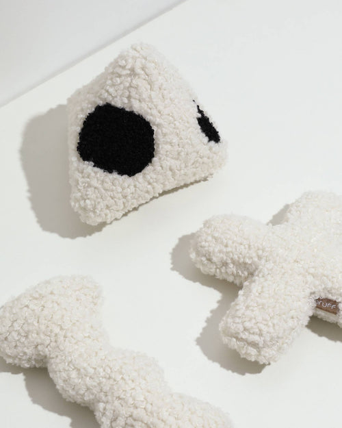 A Cute Angle Spotted Triangle