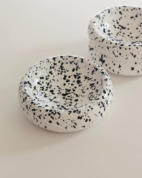  Modern black and white pet bowl with minimalist halo design . Updated June 2026.