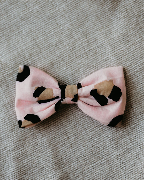 Juno Peach Leopard Bow Tie Product Image