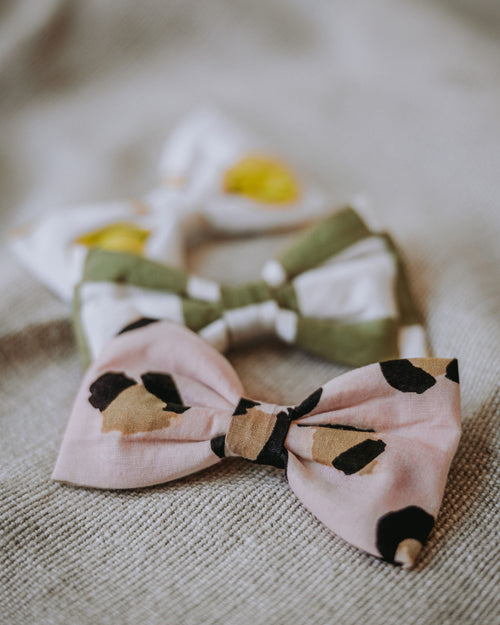 Juno Peach Leopard Bow Tie Product Image Detail