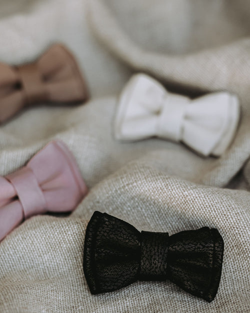 Nightlife Black Snake Bow Tie Product Image Detail
