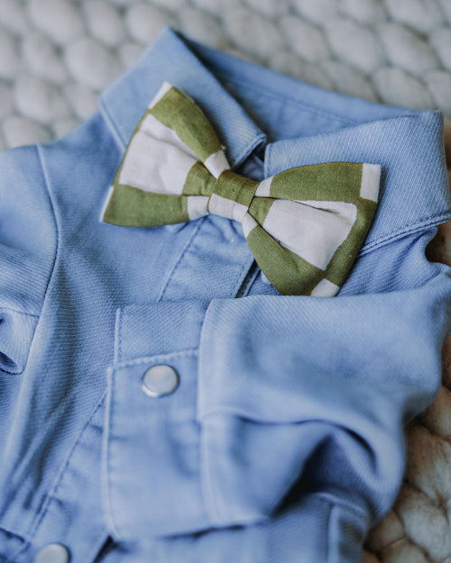 Make a Move Green Check Bow Tie Product Image Detail