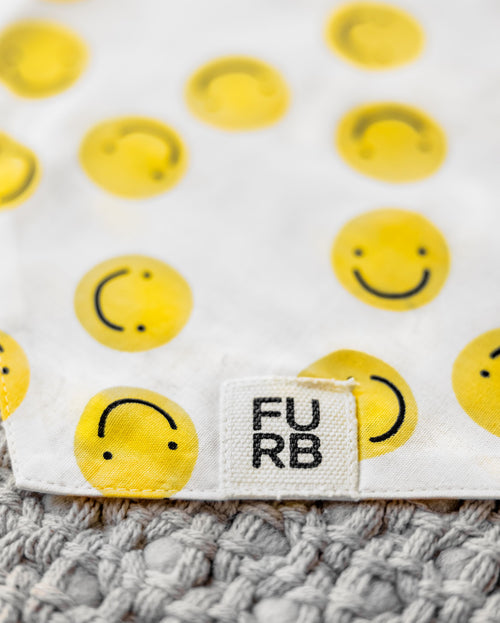 Stella Smiley Face Bandana Product Image Detail