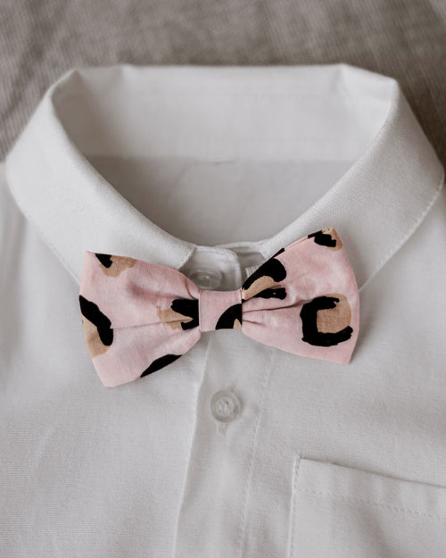 Juno Peach Leopard Bow Tie Product Image Detail