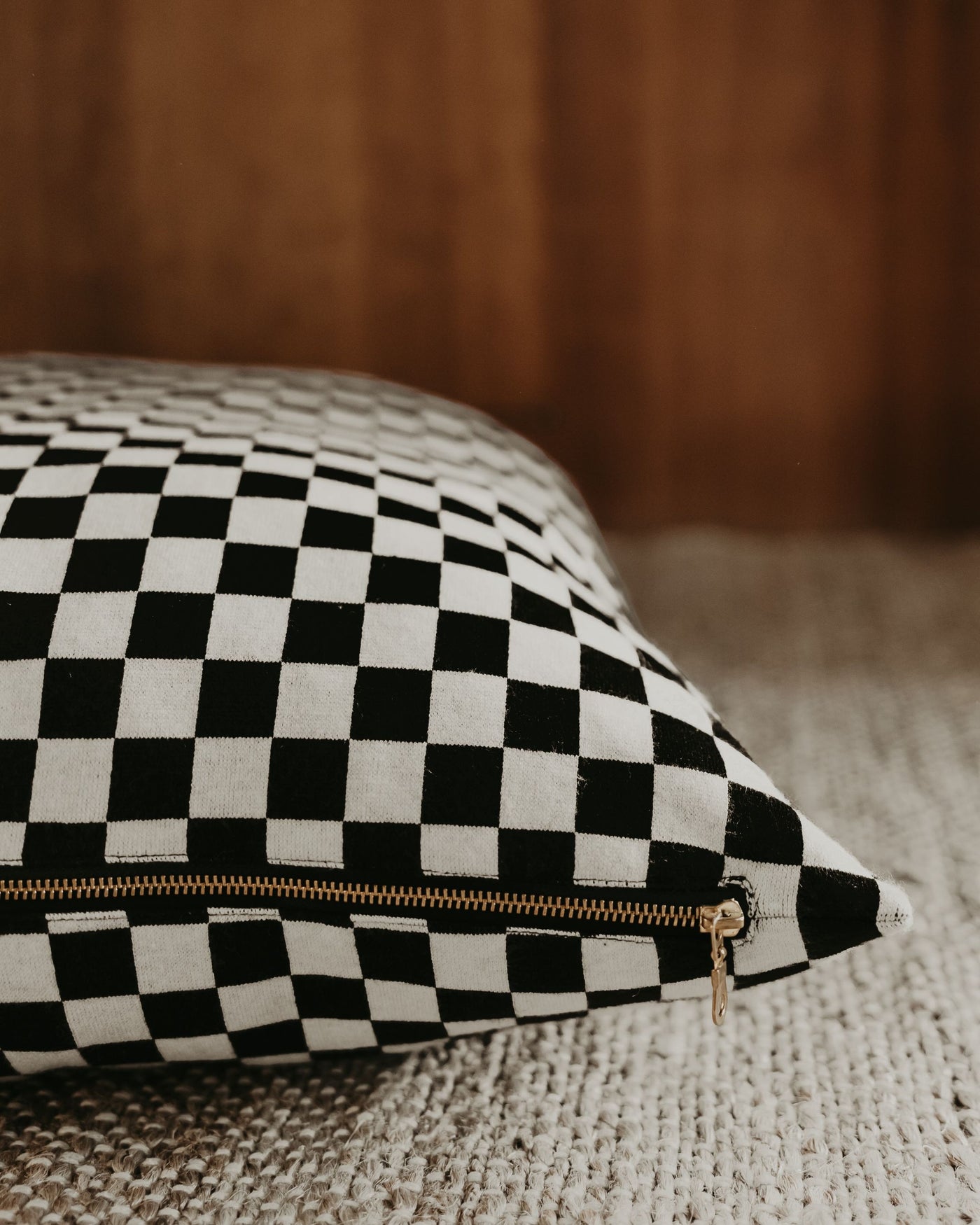 Best in Show Black Checkerboard Bed Product Image